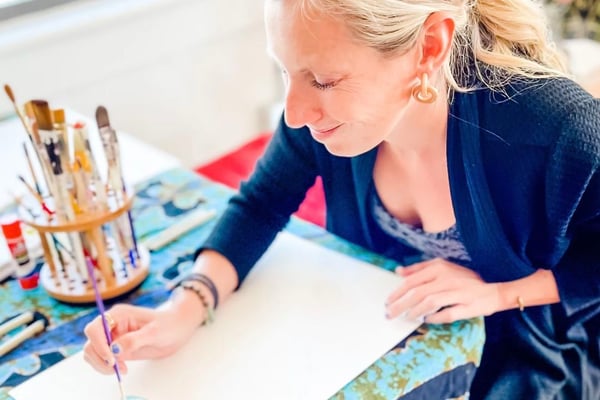 An Art Therapist Shares Five Stress-Relief Exercises You Can Try At Home